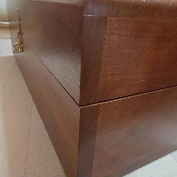 CRISTAL ROSE LOUIS ROEDERER RARE HANDMAID CHAMPAGNE BOX REIMS FRANCE Ex Cond - Picture 6 of 15